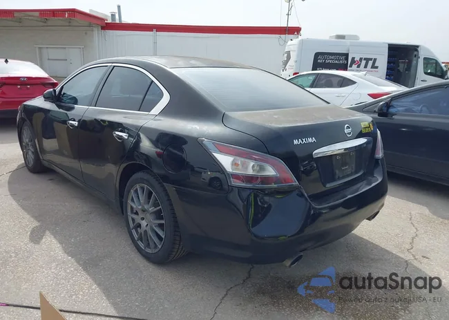 1N4AA5AP5CC810470: 44377907