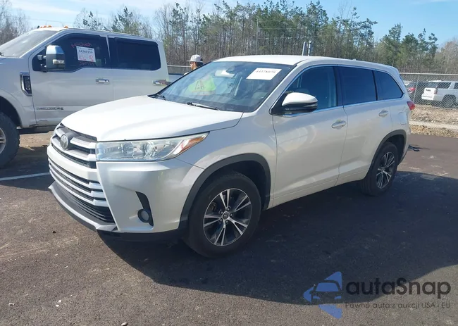 5TDZZRFH2JS259604: 44378070