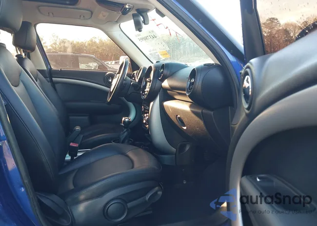 WMWZB3C56FWM33061: 44378095