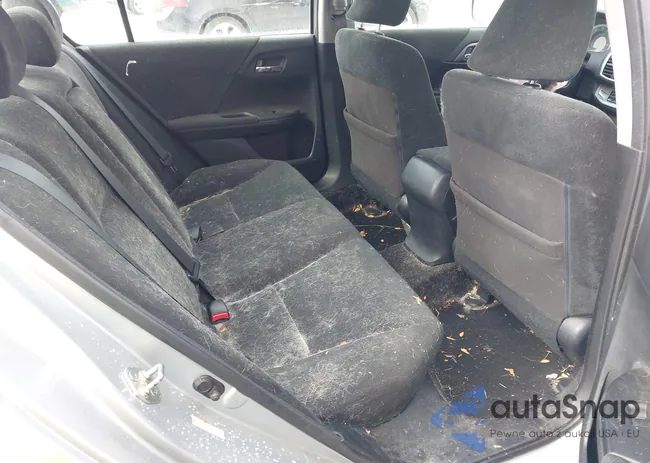 1HGCR2F34DA071526: 44378098