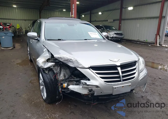 KMHGC4DH1DU221386: 44378122