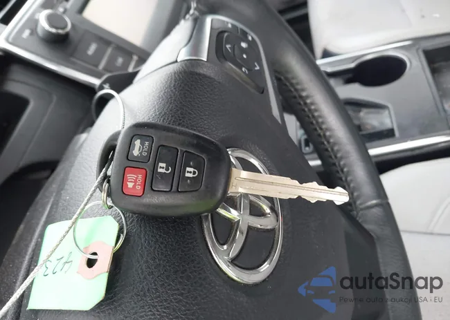 4T1BF1FK6HU311373: 44378325