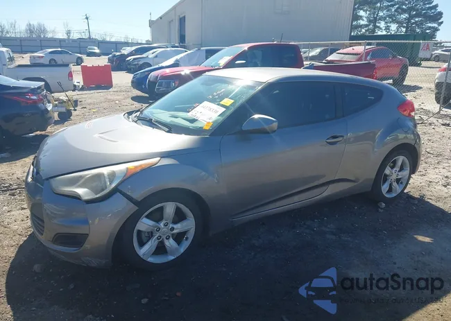 KMHTC6AD7EU207151: 44378330