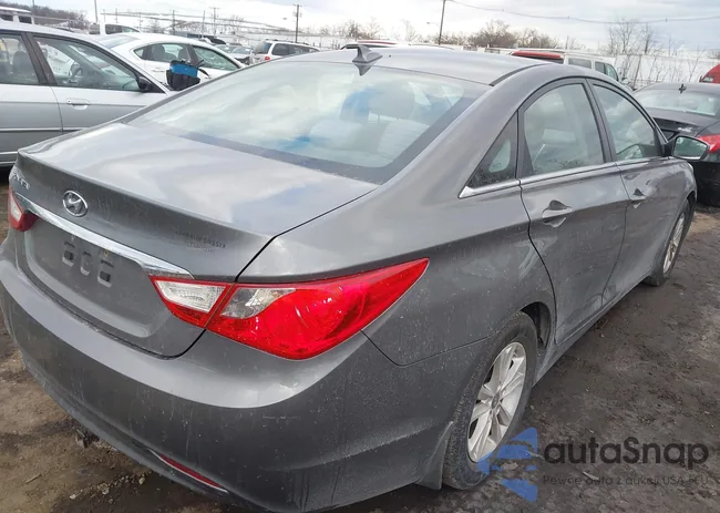 5NPEB4AC4DH543196: 44378365