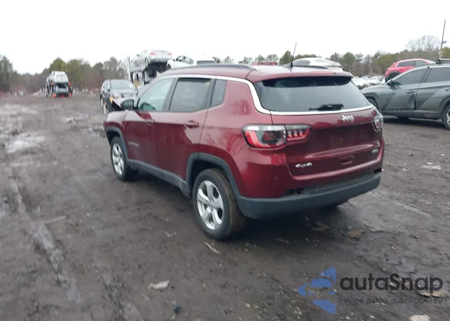 3C4NJDBB0LT256526: 44378455