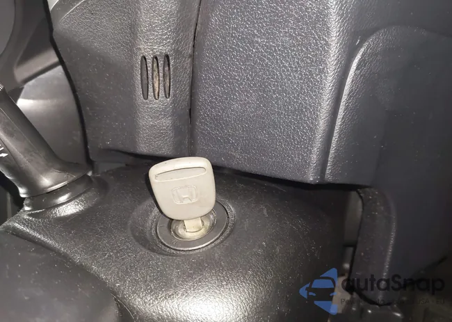 1HGCR2F37HA167592: 44377575