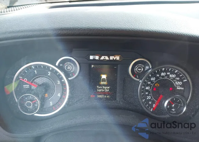 3C6UR5DL5PG628593: 44377617