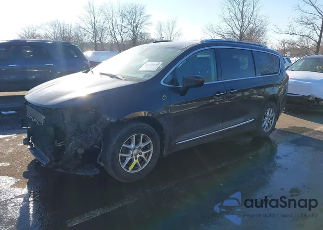 2C4RC1BG4LR106900: 44377620