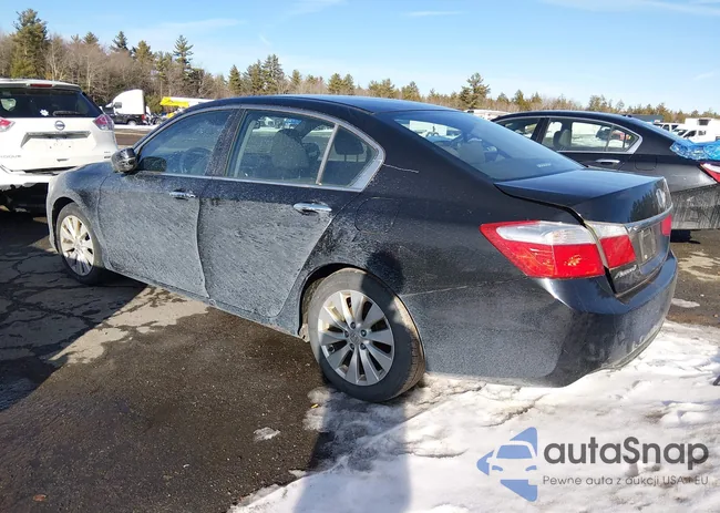 1HGCR2F74FA180283: 44377760