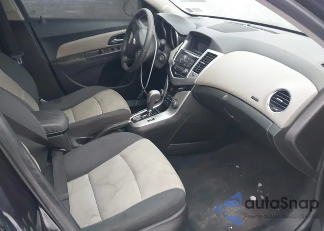 1G1PC5SG7G7172579: 44377817