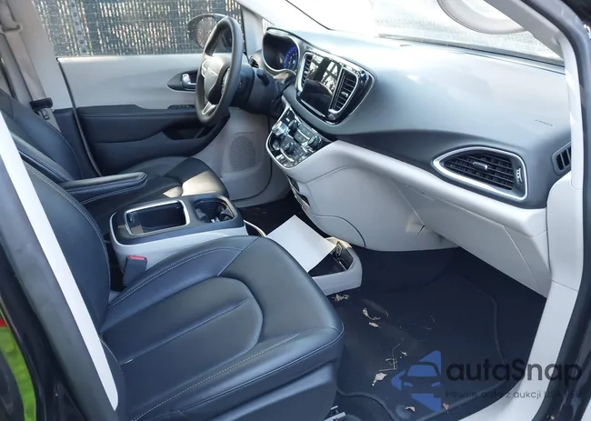 2C4RC1BG5RR149196: 44377845