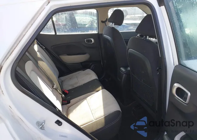 KMHRC8A35PU235417: 44377856