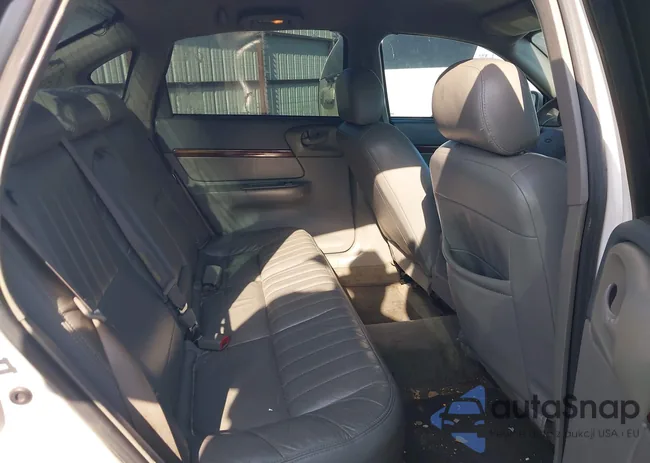 2G1WH52K549174715: 44378892