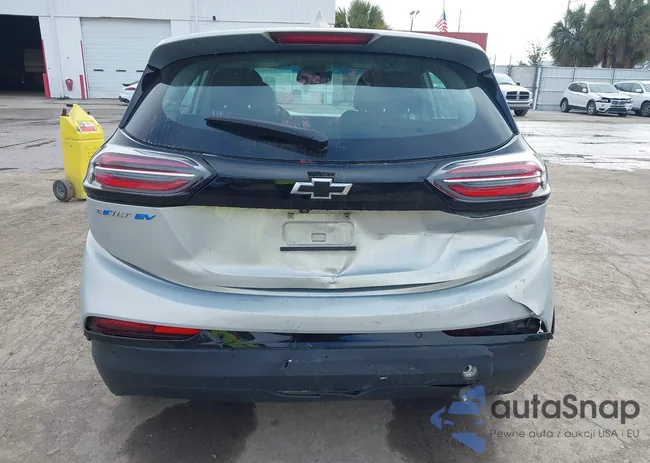 1G1FX6S02P4189526: 44378947