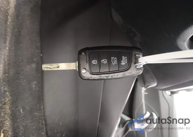 3KPC24A60LE114335: 44378976