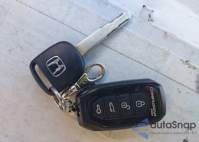 5J6YH285X3L034578: 44379008