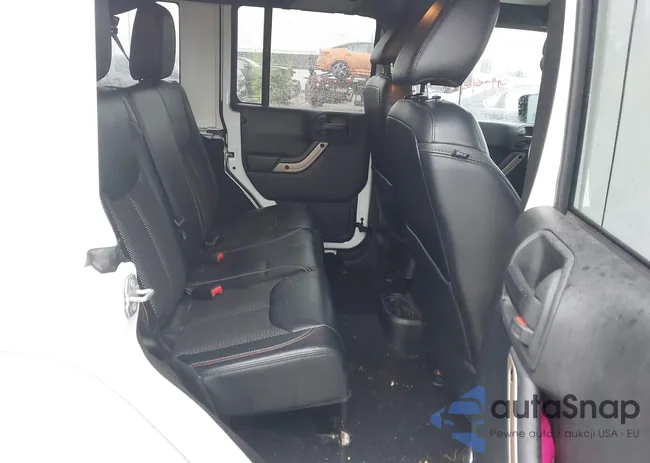 1C4HJWEG7GL245590: 44379044