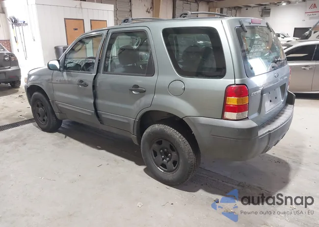 1FMYU02Z95KB12256: 44379051