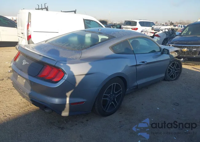 1FA6P8TH1L5134809: 44379186