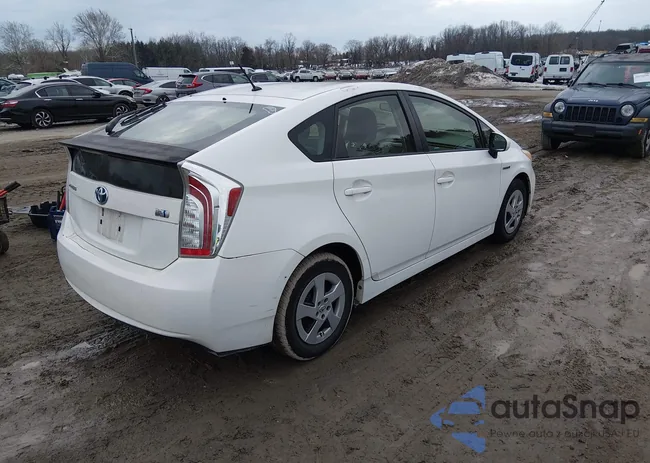 JTDKN3DU8C5425823: 44379233