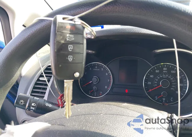 3KPFK4A76HE151368: 44379264