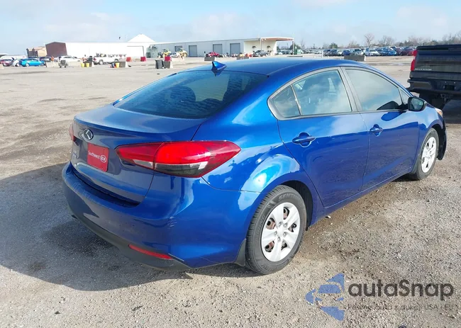 3KPFK4A76HE151368: 44379264