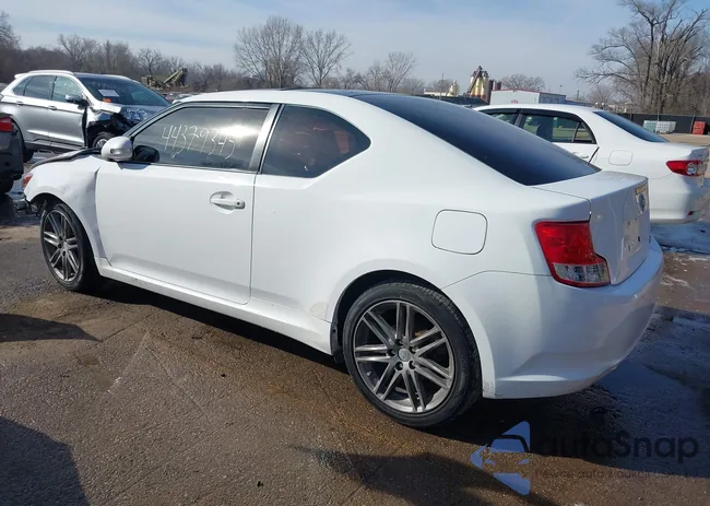 JTKJF5C74C3039145: 44379345