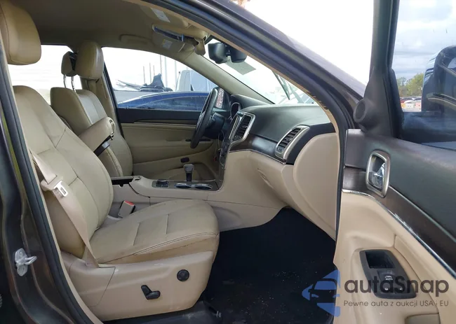 1C4RJFBG5EC186965: 44379461