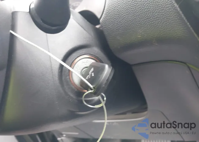 ML32AUHJ7RH022735: 44379478