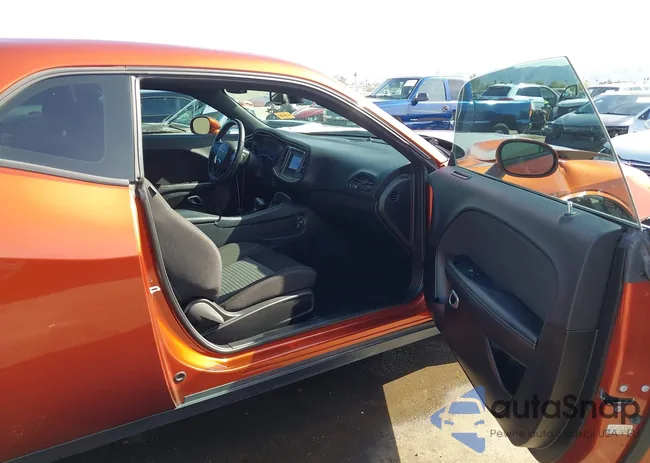 2C3CDZAG5NH112723: 44378523