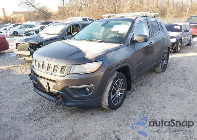 3C4NJDBBXJT150047: 44378575