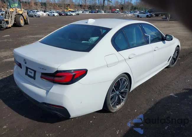 WBA53BH07MCF21332: 44378713