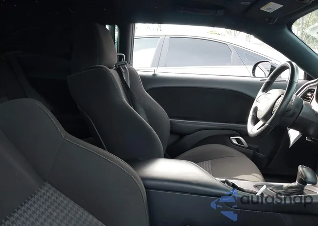 2C3CDZBT4MH506403: 44378763