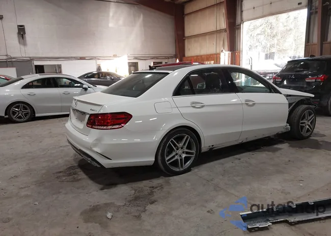 WDDHF8JB7FB135625: 44378794