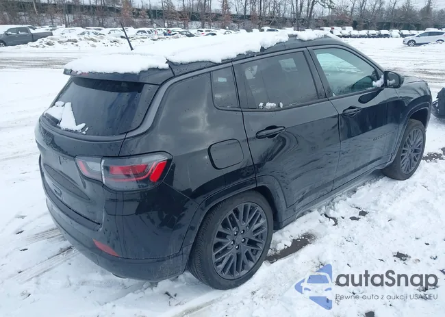 3C4NJDCB4NT172646: 44378821