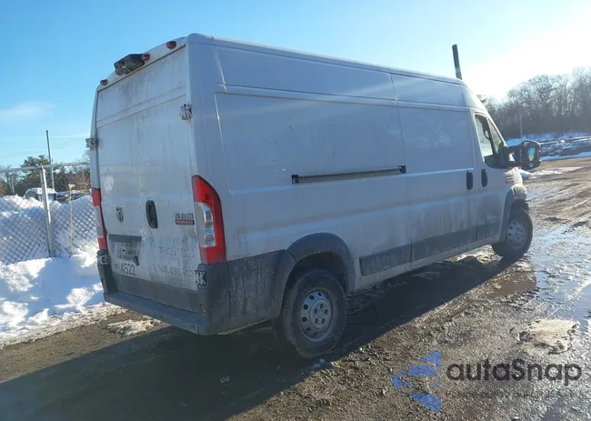 3C6TRVDG3JE144522: 44378827