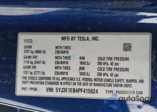 5YJ3E1EB4PF415624: 44379927