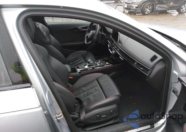 WAUENAF46JA057416: 44379928