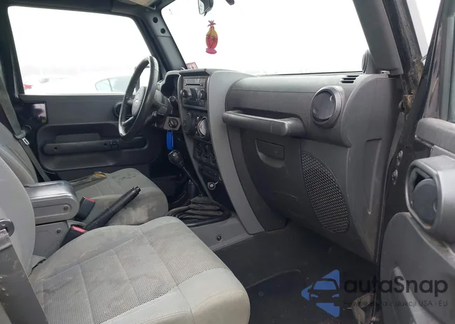 1J4GA59127L198099: 44379987