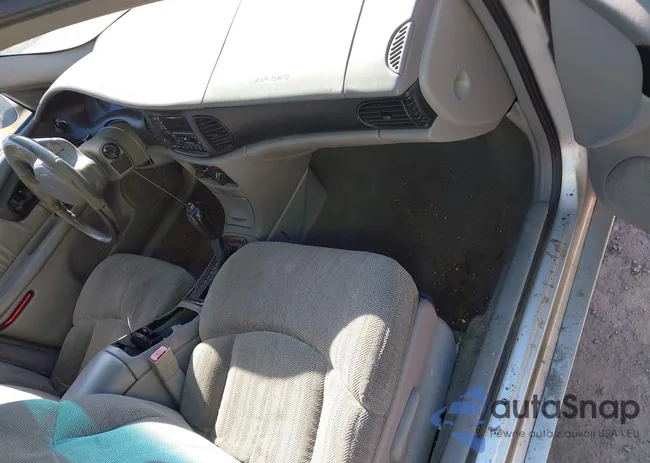 2G4WB52KX31162769: 44379995