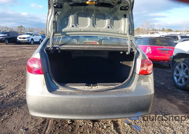 KMHDU46D09U758123: 44380321