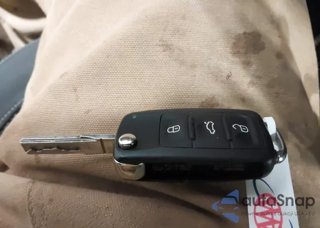 WVWDB7AJXDW024756: 44380352