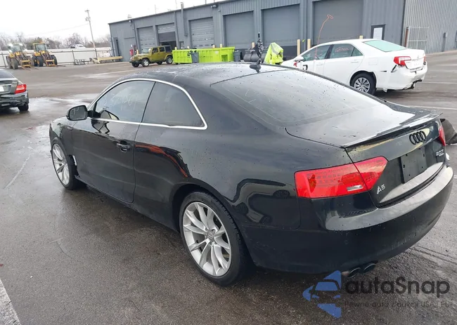 WAULFAFR1DA026661: 44379501