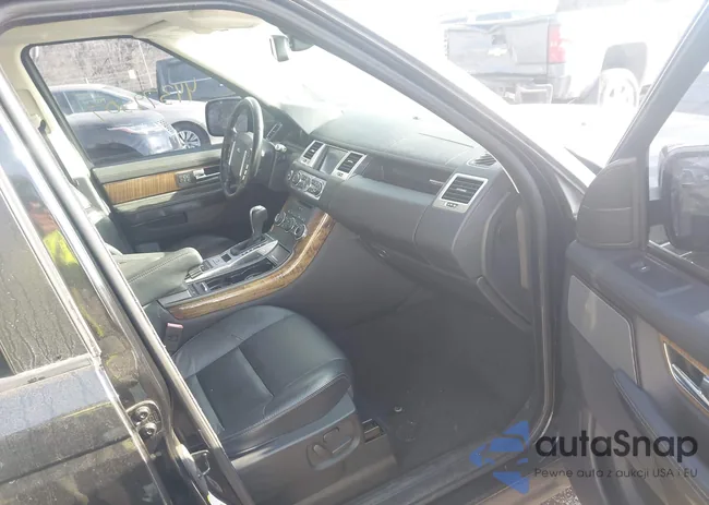 SALSF2D4XDA780145: 44379507