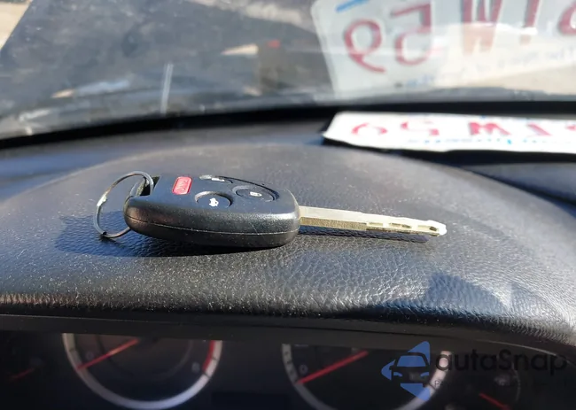 1HGCS2A85BA005894: 44379649