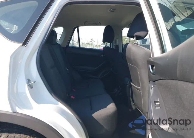 JM3KE2BY5G0867582: 44379707