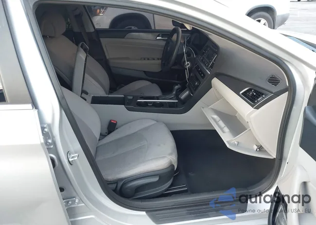 5NPE34AFXFH032196: 44379723