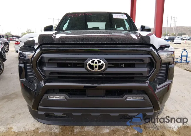 3TMLB5JN8RM011322: 44379747