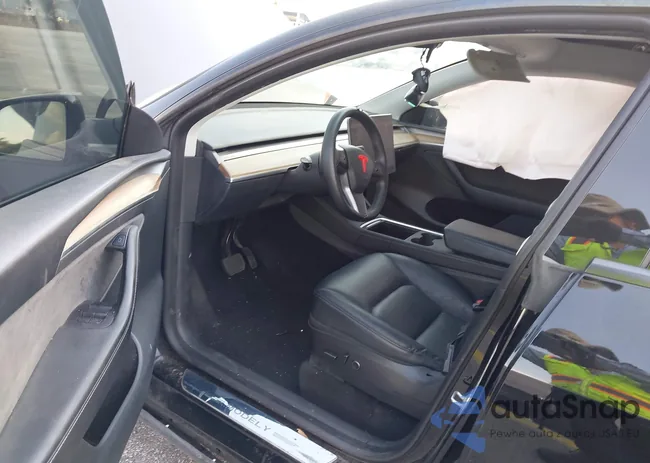 7SAYGAEE6NF522054: 44379783