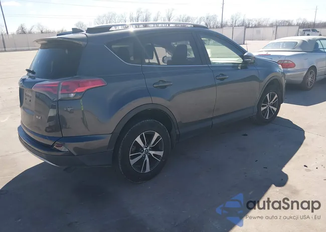 JTMWFREV8HD093937: 44379863